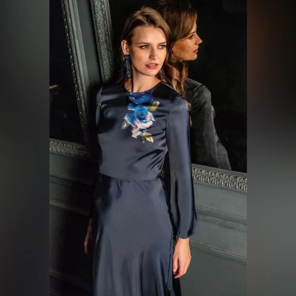 Sachin & Babi Alex Gown in Midnight Corsage Navy Blue Floral Satin Dress Size 14 - Picture 3 of 17